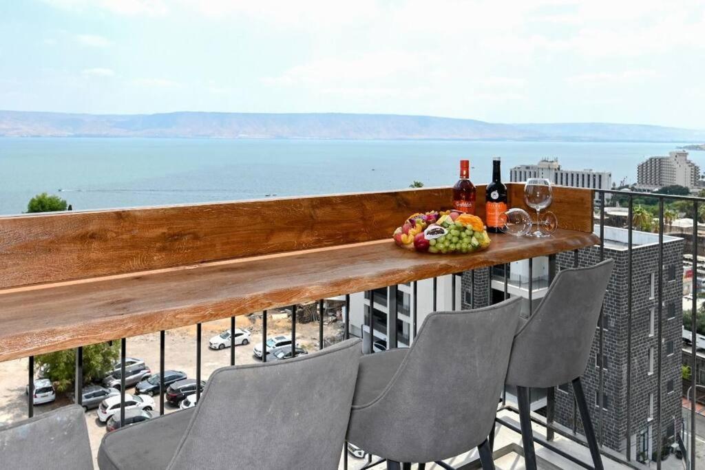 L.T.D- My View. 2 Bedroom Apartment By The Lake. Тиберия Екстериор снимка